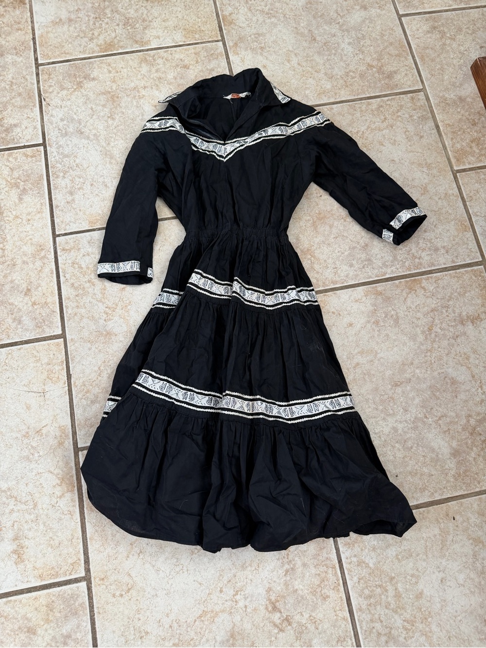 Vintage 1950s Promenade Patio Dress with White Trim Detail